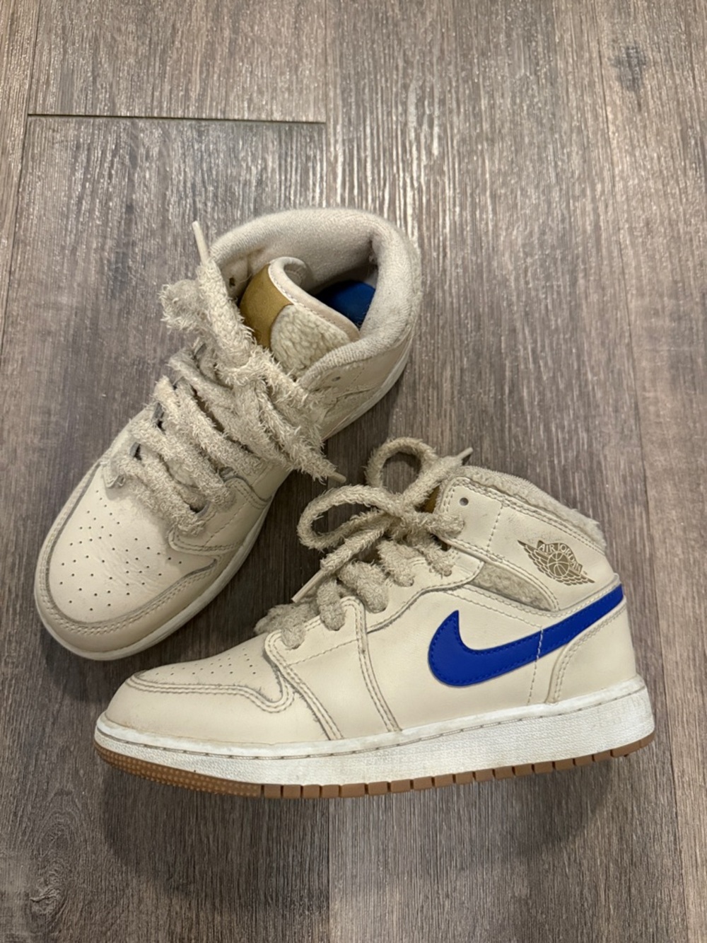 Jordan Kids Cream High-Top Sneakers with Blue Swoosh